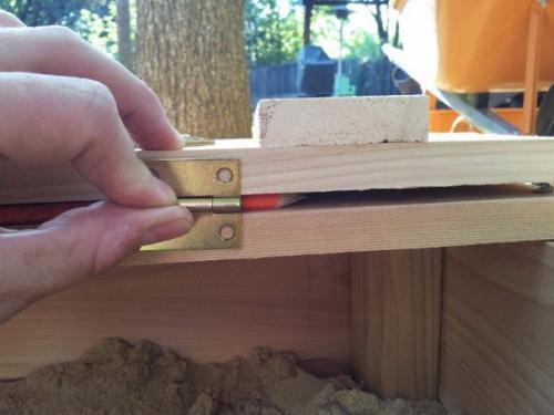 Как сделать детскую песочницу с крышкой и скамейкой своими руками. 04 Как сделать детскую песочницу с крышкой и скамейкой своими руками. 04