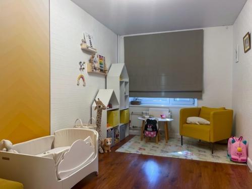 Квартира до (первое фото) и после ремонта. 06