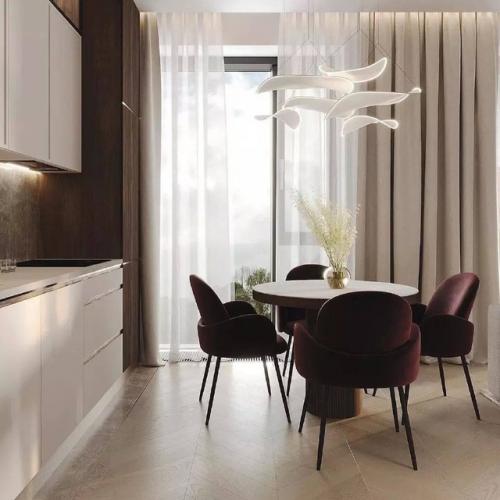 Интерьер квартиры в современном стиле в светлых тонах. 01