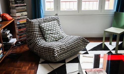 Все больше люксовых мебельных брендов выпускают изделия с классическими Костюмными принтами. 03