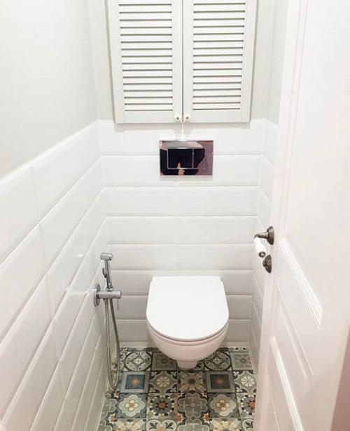 Ванная комната 2, 62 м 2 и туалет 1, 3 м 2. все сделано своими руками. 08