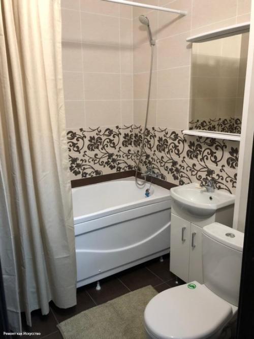 Новостройка, недавно сделали ремонт, все свежее. 08