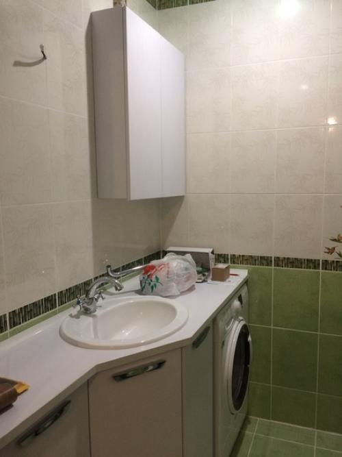 Ещё немного и мы закончим ремонт в санузле (процесс идёт). 02