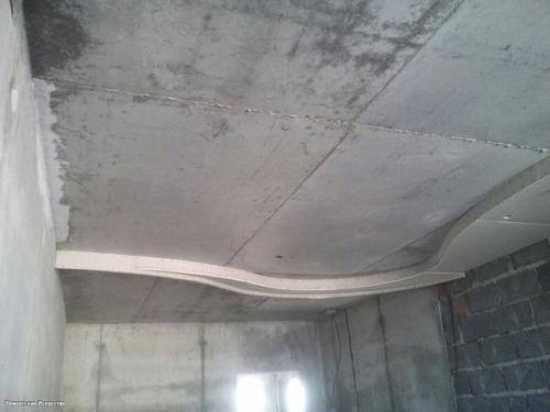 Дизайнер жена, исполнитель сам, подсобники дети. 01