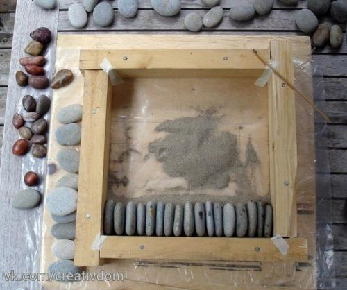 Оказывается вся эта красота состоит из отдельных плит и составляется как пазл. 02