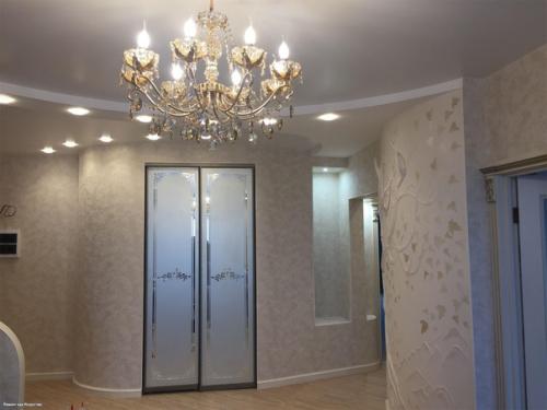 Дизайнер жена, исполнитель сам, подсобники дети. 06