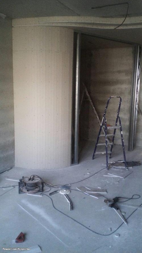 Дизайнер жена, исполнитель сам, подсобники дети. 02