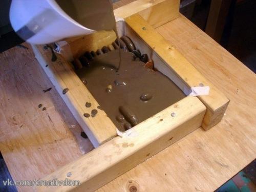 Оказывается вся эта красота состоит из отдельных плит и составляется как пазл. 05