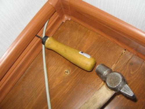 Как избежать дефектов при монтаже плинтуса без запили. 5 частых ошибок, допускаемых при установке напольного плинтуса